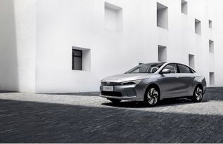 汽车180是多少w